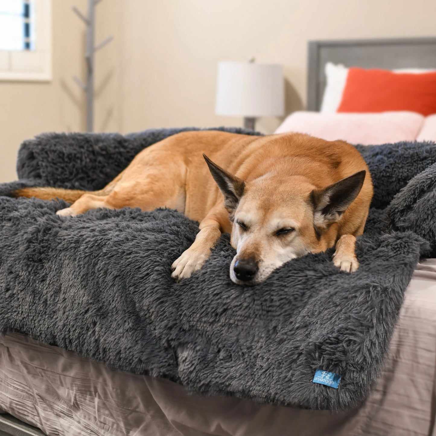 Fauven™ Pet Couch Cover Protector